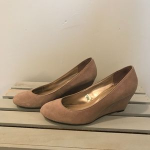 Merona nude wedge heels